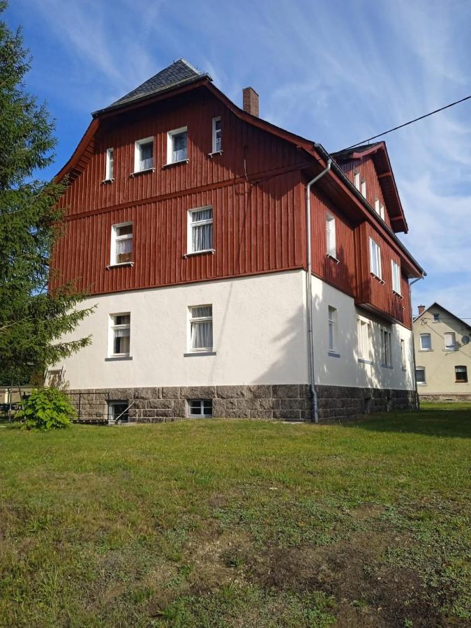 Ok Ferien - Altes Bahnhaus Muldenhammer Exterior foto